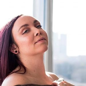 Meet your Posher, Monica